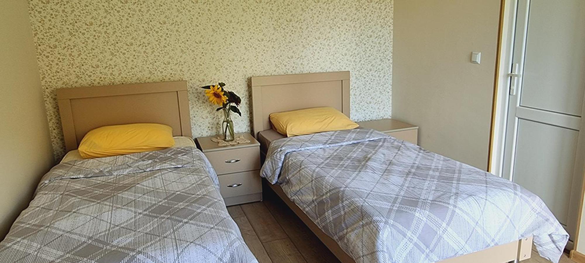 Bee House Hotel Pia Екстериор снимка