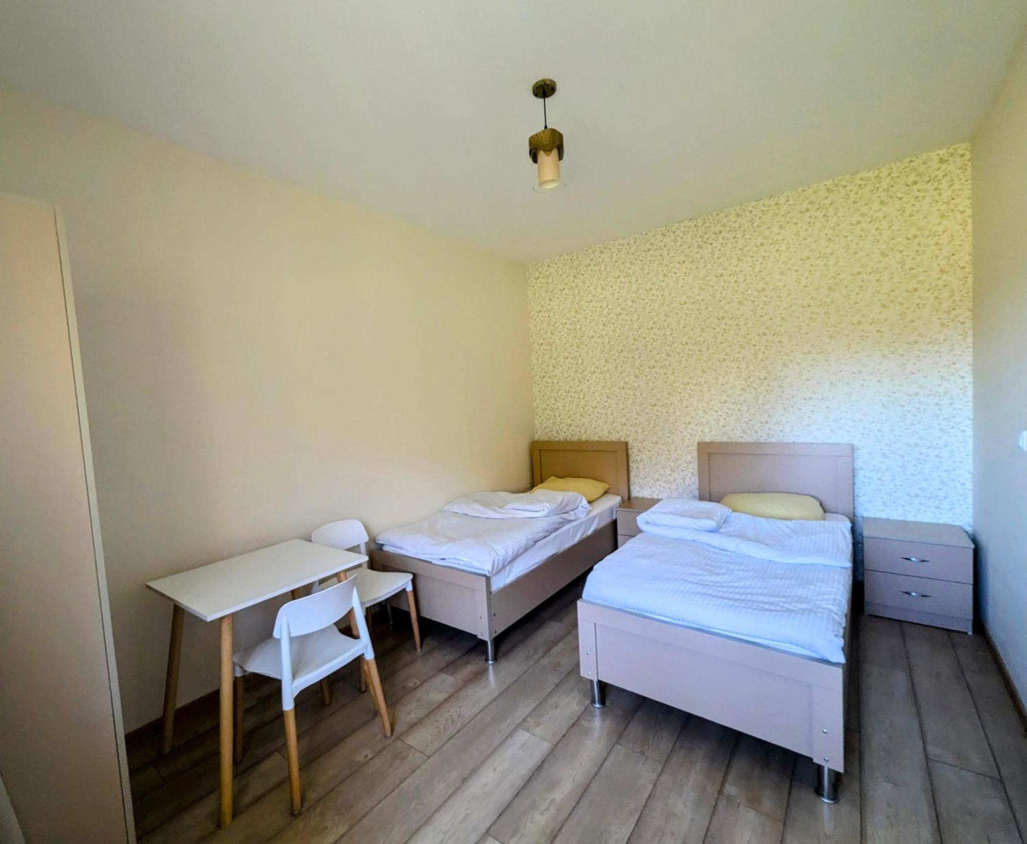 Bee House Hotel Pia Екстериор снимка